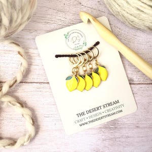 Lemon Stitch Markers Set, Knitting Notions Tin, Snag Free Stitch Markers, Progress Keepers, Crochet tools, Knitting tools, gift for mom