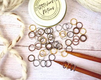 Snag-Free Closed Ring Knitting Stitch Markers Mixed Metal Set of 60, Knitting Notions Tin, Progress Keepers, Knitting tools
