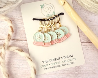 Snow Globe Stitch Markers Set, Knitting Notions Tin, Snag Free Stitch Markers, Progress Keepers, Crochet tools, Knitting tools, Charm