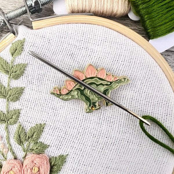Stegosaurus Needle Minder Needle Threader Magnetic for Cross Stitch, Embroidery Darning Sewing needle keeper