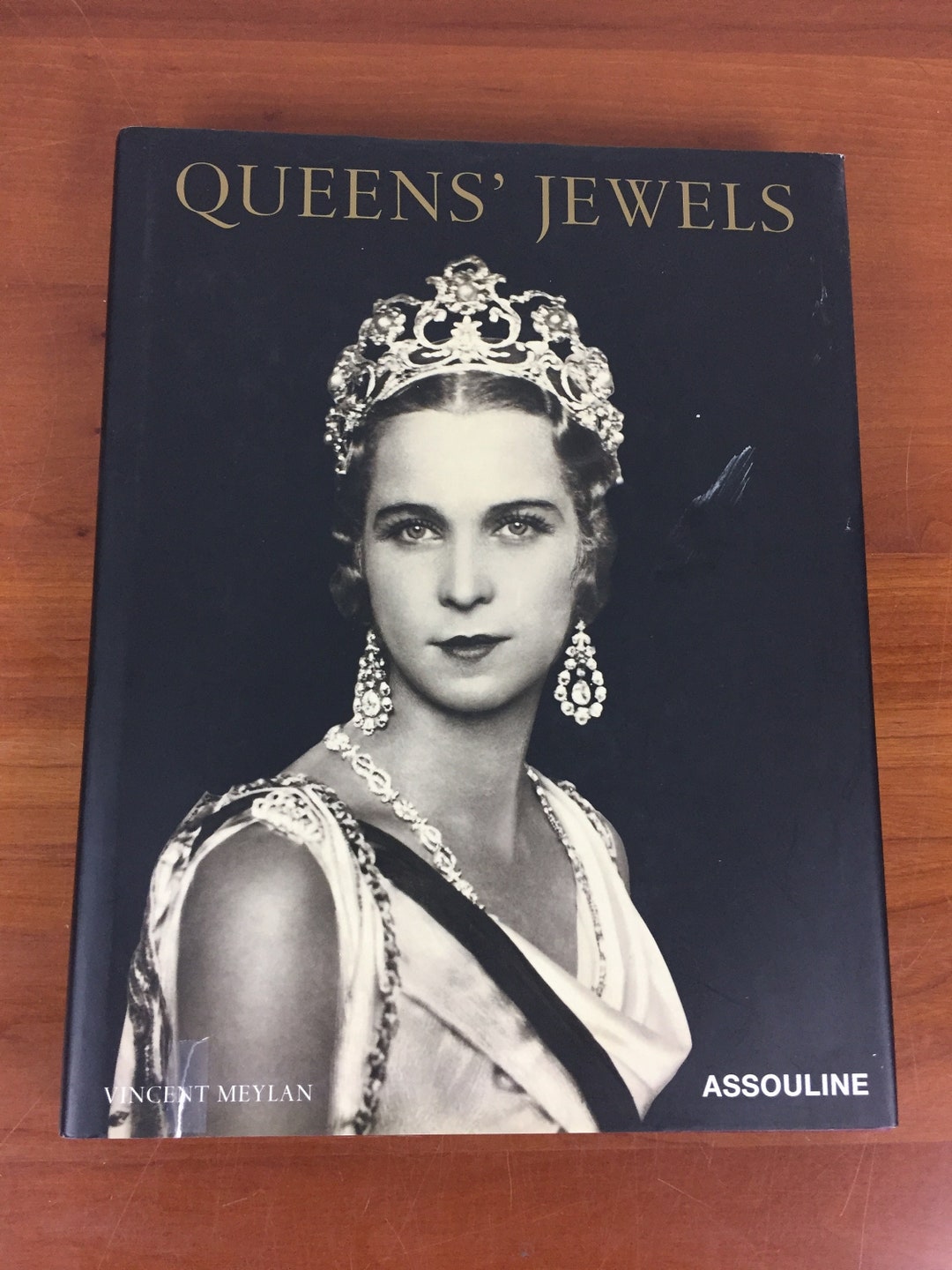 Queen's Jewels by Vincent Meylan Royalty English Etsy