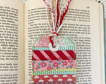 Handmade bookmark for book lovers, special gift idea for a friend, paper bookmark sewn with an assortment of trims