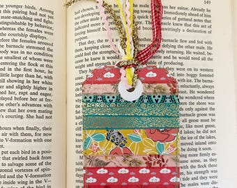 Handmade bookmark for book lovers, special gift idea for a friend, paper bookmark sewn with an assortment of trims
