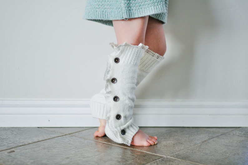 Mini Sophie Little girls Leg Warmers. image 5