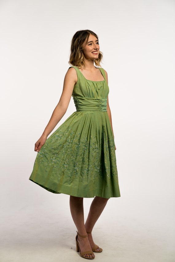1950’s Green Embroidered Dress
