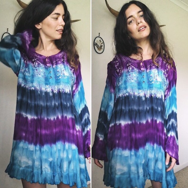 Vintage 90s MAGICAL TIEDYE EMBROIDERED Minidress Magical Tie Dye Slouchy Sundress Easy Breezy Byron Bay Style Free Size