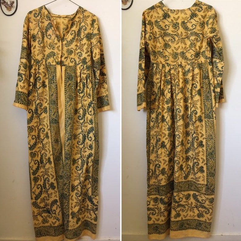 Vintage 60s INDIAN COTTON MAXI Bohemian Gypsy Hostess Kaftan Style Long Dress Traditional Blockprint Bell Sleeve Dress Size S-M
