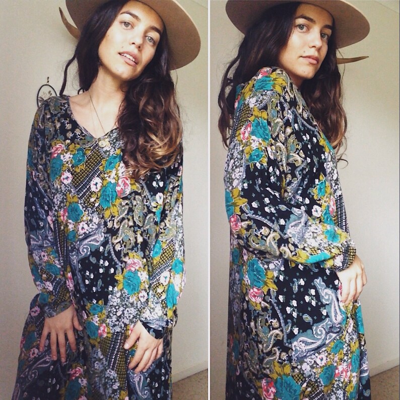Vintage 70s ETHNIC BOHEMIAN PATCHWORK Print Dress Cotton Kaftan Style Maxidress Spring Florals Gypsy Festival Muu Muu Size S-M