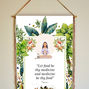 Puede incluir: Una ilustración de acuarela de una mujer meditando con una cita de Hipócrates: "Que la comida sea tu medicina y la medicina sea tu comida". La ilustración está rodeada de varias frutas, verduras y hierbas.