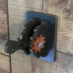 Light Switch Cover with Rusty Gear / Steampunk Lighting / Urban Industrial Lighting / Toggle Light Switch / Gear Wall Plate / Game Room No