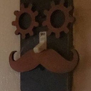 Cubierta para interruptor de luz estilo steampunk / Cara steampunk / Cara con bigote / Ojos de engranajes steampunk / Regalo steampunk / Placa de pared para interruptor de palanca simple imagen 5