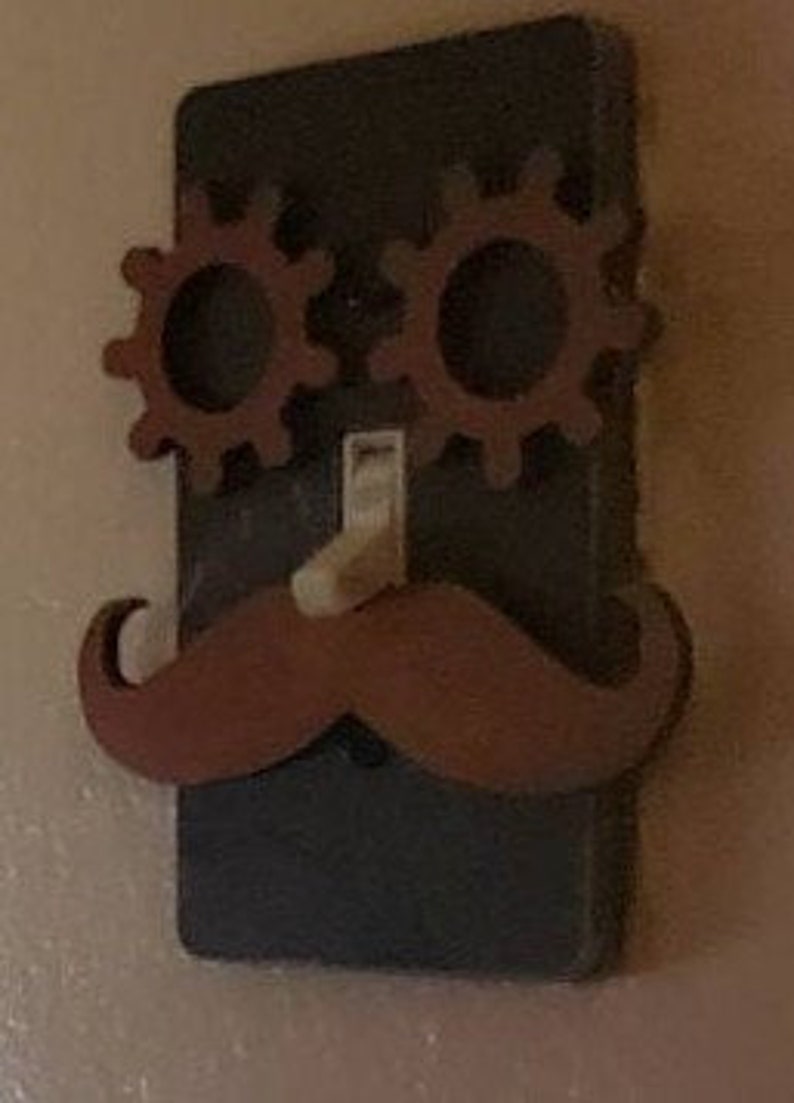 Cubierta para interruptor de luz estilo steampunk / Cara steampunk / Cara con bigote / Ojos de engranajes steampunk / Regalo steampunk / Placa de pared para interruptor de palanca simple imagen 5