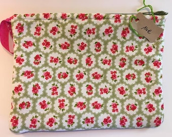 Printed pouch flowers Pinks and Greens
