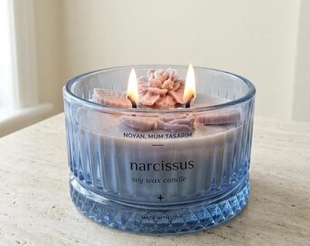 Flower Embed Candle, Ribbed Blue Glass Narcissus Soy Wax