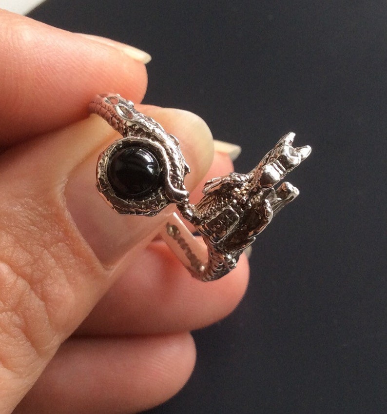 Stunning Dragon Statement Ring In solid 925 Sterling Silver With Natural Onyx