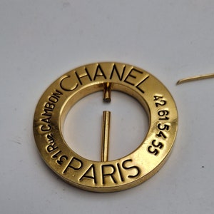 Past auction: Chanel black double-C logo-buckle belt 1990s