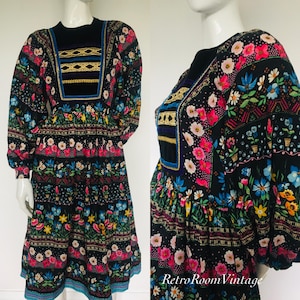 Fabulous 1960s vivid day dress Uk size 8