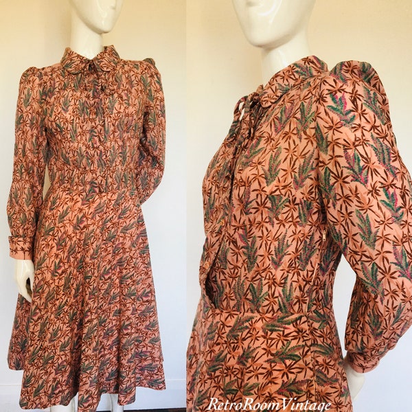 Sleek 1970s 1940s dress Uk size 8 10
