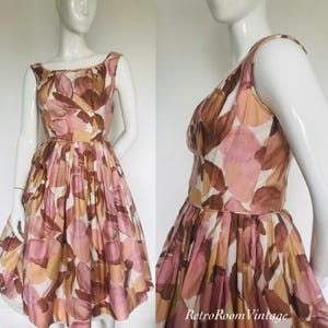1950s Printed cotton dress Uk size 6