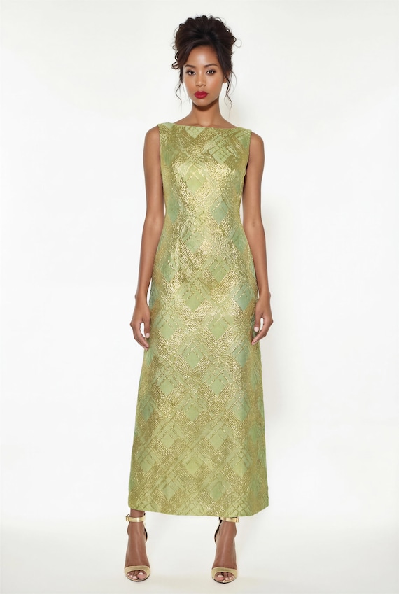 green dress with gold heels Green Dress with Gold Heels Wedding