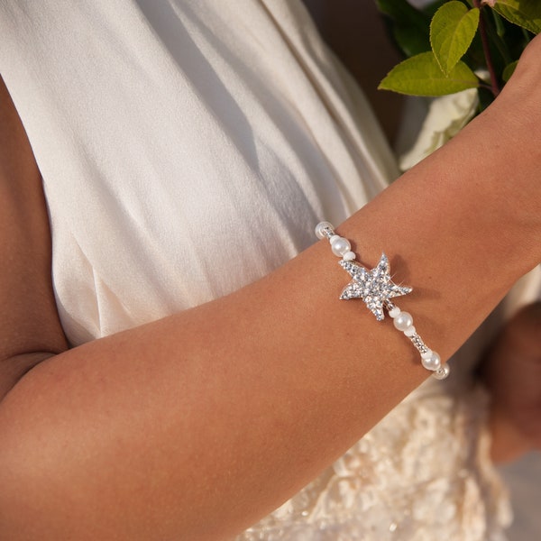 Starfish Beach wedding bracelet, Sea star Bridal jewelry, Gift for her, Bridesmaid gift, Gift for women, Elastic pearl bracelet