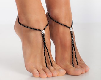 Black Beaded barefoot sandals, Minimalistic Beach wedding Barefoot Sandals, Pastel Destination wedding bridesmaid jewellry, Sexy Anklet,