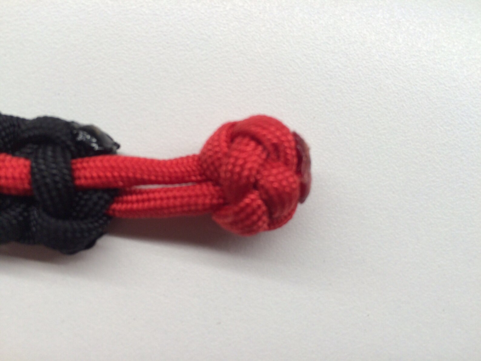 La Mince Ligne Rouge Mince ligne rouge à la mémoire du capitaine michael McCoy de | Etsy