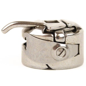 Bobbin Case for Pfaff Models  139, 204, 205, 206, 207, 208, 209, 210, 211, 213, 268, 269, 301, 303, 521, 541, 721, 741, 1020, 1022 JO1313ZW