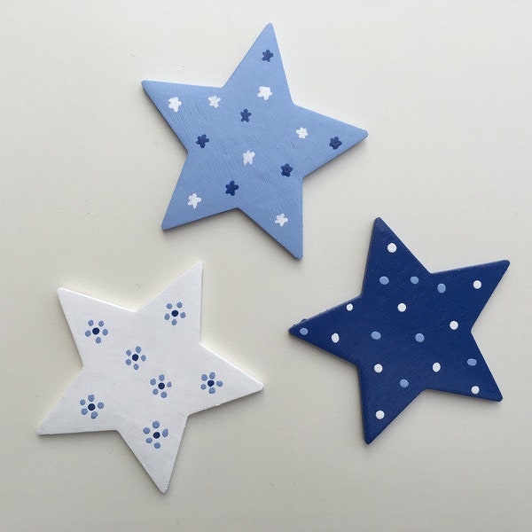 Wooden stars, 7 cm, set of 3 stars-by FLoPHi