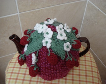 Strawberry Tea Cosy, Cozy With White Flowers, Green Leaves And Strawberries 3-4 Cup