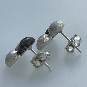 Silver geometric stud earrings image 4