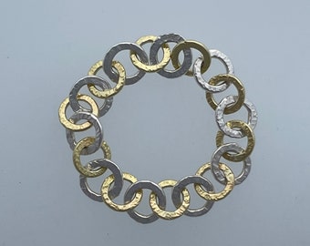 Chain ring in hammered 18k gold & silver