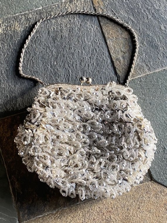 Elegant vintage beaded purse - image 1