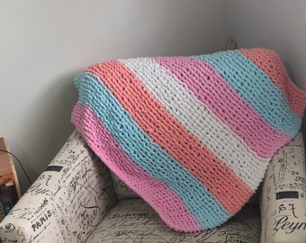 Knit blanket / cat blanket / dog blanket / pet blanket / gift basket idea / gifts for pets / new pet gift / ready to ship / sale