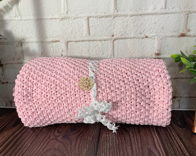 Hand-Knit Light Pink Baby Blanket | Eco friendly baby blanket | Ready to Ship | Free Shipping | baby shower gift | new baby gift| cozy throw