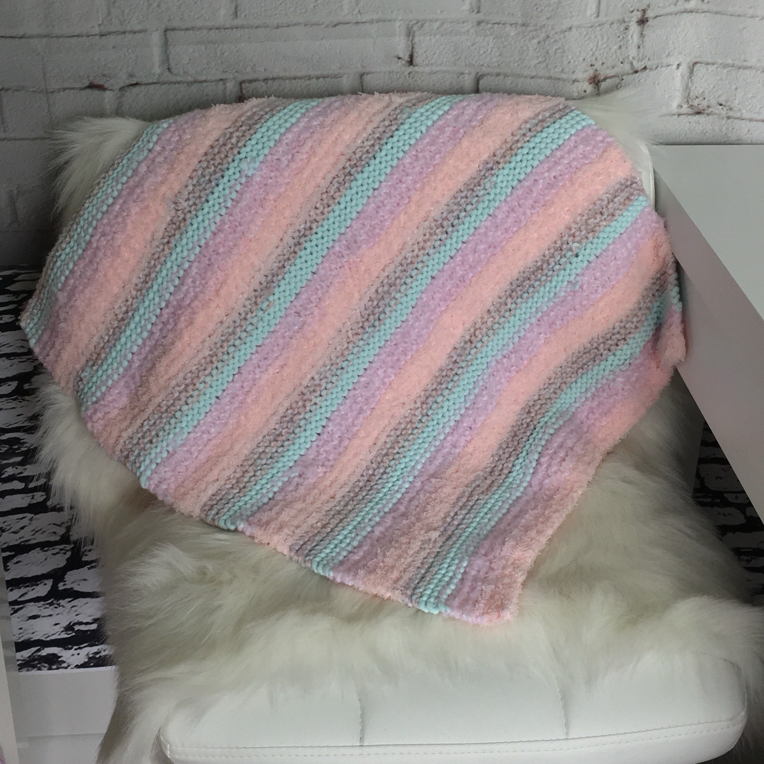 Knit pet blanket / cat blanket / dog blanket / gift for dog / gift for
