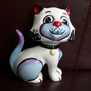 Lorna Bailey Cat Misty With Pendant Signed Collectors Piece Very Collectable