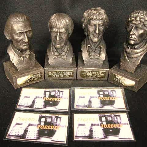 Dr Who Limited Edition set van 4 slechts 1000 gemaakt door LEGENDS FOREVER William Hartnell Patrick Troughton Jon Pertwee Tom Baker buste beeldje