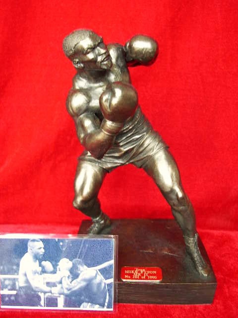 Mike Tyson Rare Limited Edition Figurine Sculpture (Mark 2) Only 1000 Made Heavyweight Boxing Champion By LEGENDS FOREVER