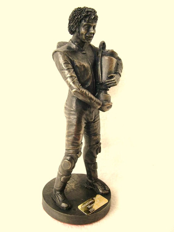 Valentino Rossi Rare Limited Edition Figurine Sculpture Only 1000 Made Moto  GP World Champion 125cc 250cc 500cc by LEGENDS FOREVER 