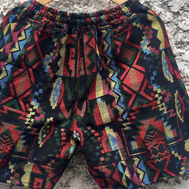 Multicolor Roses Ethnic Tribal Aztec Men's Shorts