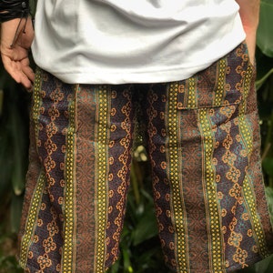 Ikat bomullsshorts Boho festival Abstrakt Geo Hippie Outfits Sydvästra boho herrstil Strand Sommar Burning Man unika kläder gåva bild 4