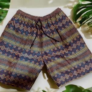Ikat bomullsshorts Boho festival Abstrakt Geo Hippie Outfits Sydvästra boho herrstil Strand Sommar Burning Man unika kläder gåva Horizontal