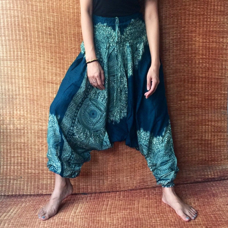 Embroidered Hem Cropped Harem Pants