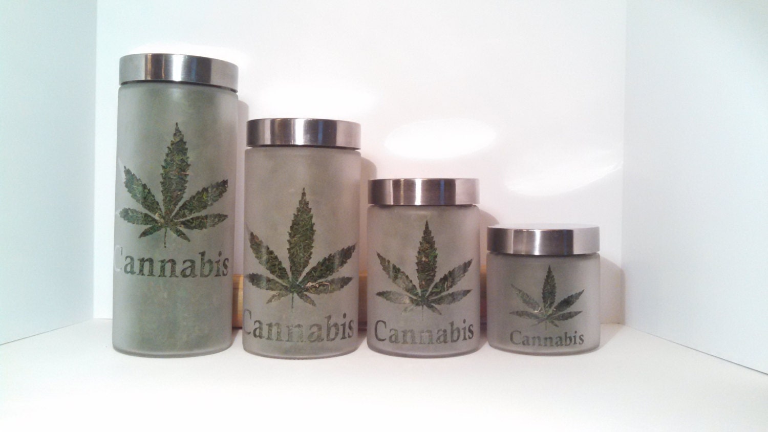 Nugs Stash Jars for Weed Cannabis Edibles Canister Weed Accessories