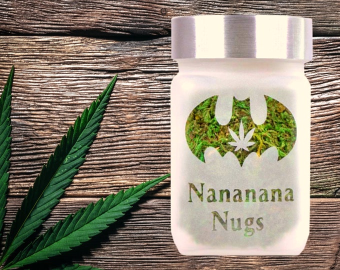 Nananana Nugs Handmade Etched Glass Stash Jar by Twisted420Glass – Airtight, Odor-Proof, 4" x 2.5" Stash Container
