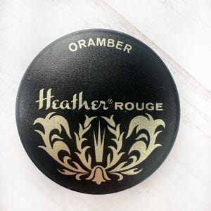 Vintage Tin Compact…Heather Rouge…Oramber…Whitehall Laboratories…New York…USA