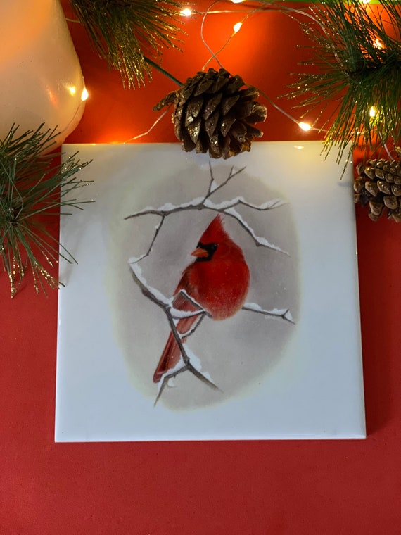 Cardinal trivet