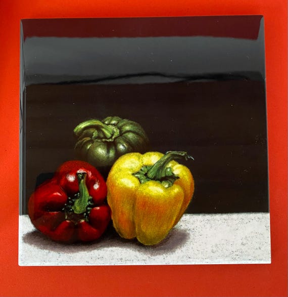 Peppers high gloss ceramic trivet
