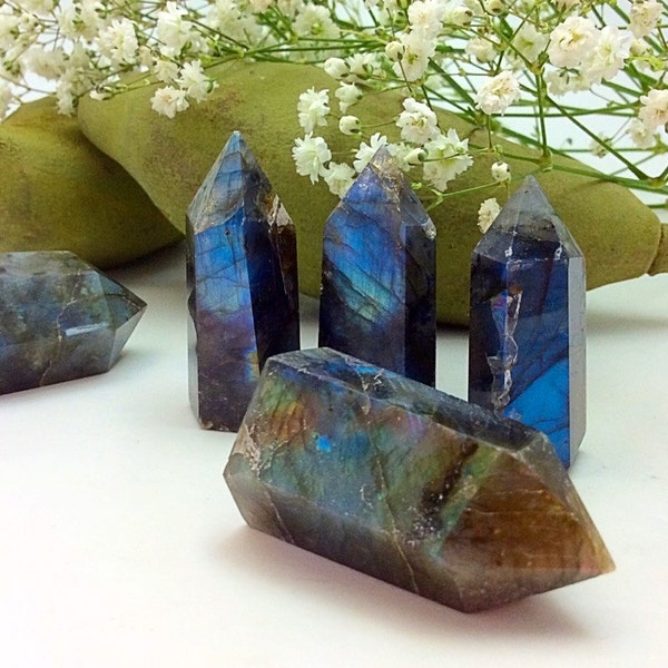 Enchanting Small flash Labradorite points